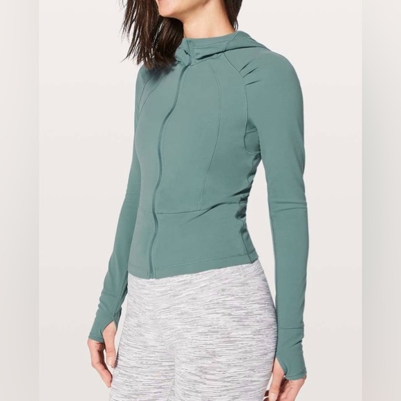 Lululemon Move With Ease Jacket
Mystic Green - Picture 1 of 11